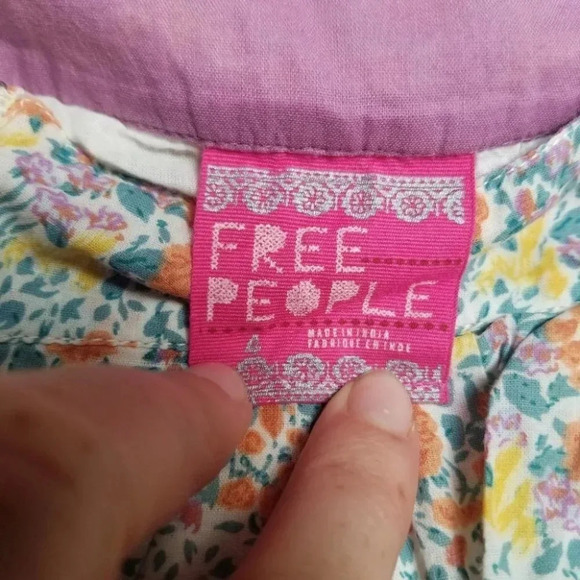 𝅺Free People Cottage Core Floral Button  Front Skirt Mini 4 - Picture 2 of 11